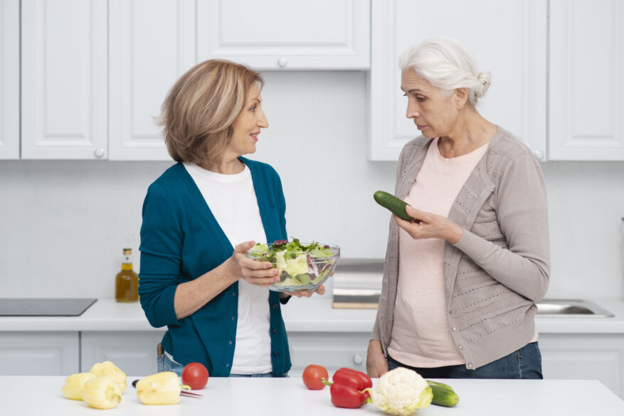Dicas de Alimentação Equilibrada na Terceira Idade: Mantendo uma Vida Saudável e Ativa